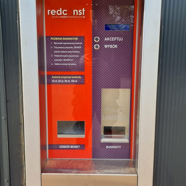 Dzięki rozmieniarce monet - w wygodny sposób rozmienisz swoje pieniądze na bilon.